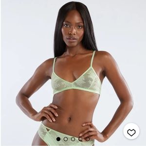 SAVAGE X FENTY Floral Tie Back Mint Lace Bralette